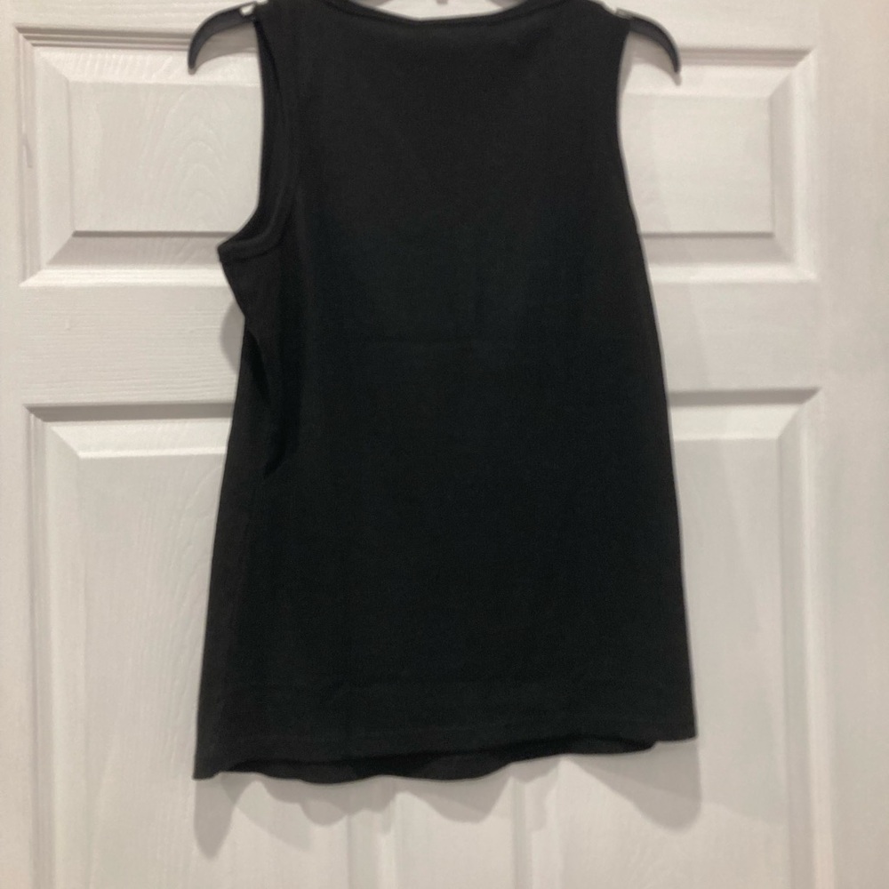 Black Sleeveless Ribbed Top 👙 - Picture 2 of 2